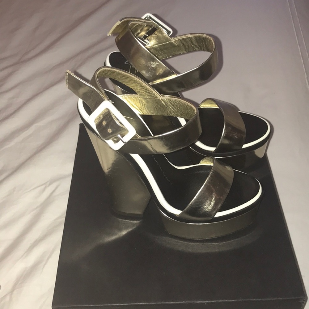 Giuseppe Zanotti Gold Platform Wedge Sandals